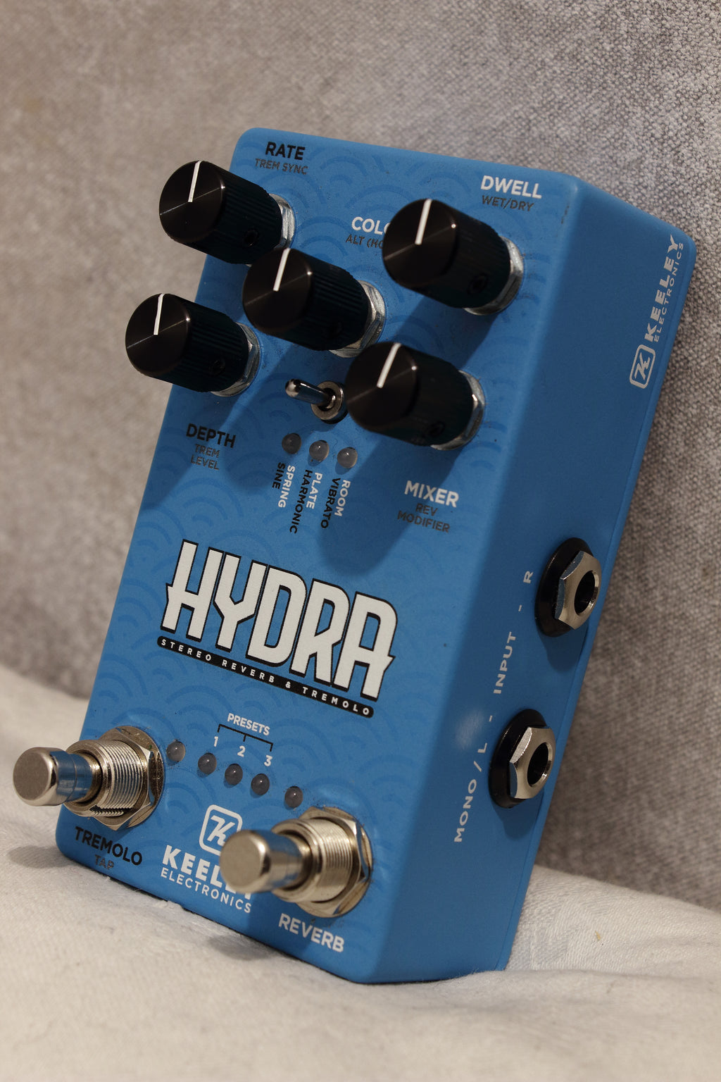 hydra pedal Keeley Hydra Stereo Reverb & Tremolo Pedal – Topshelf Instruments