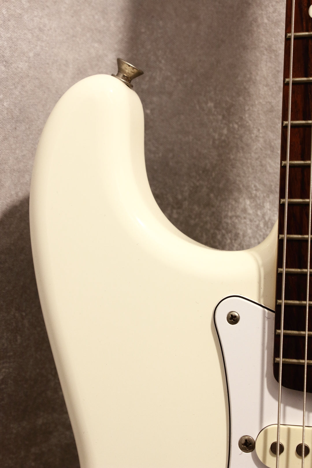 Fender Japan '62 Stratocaster ST62 Vintage White 2014