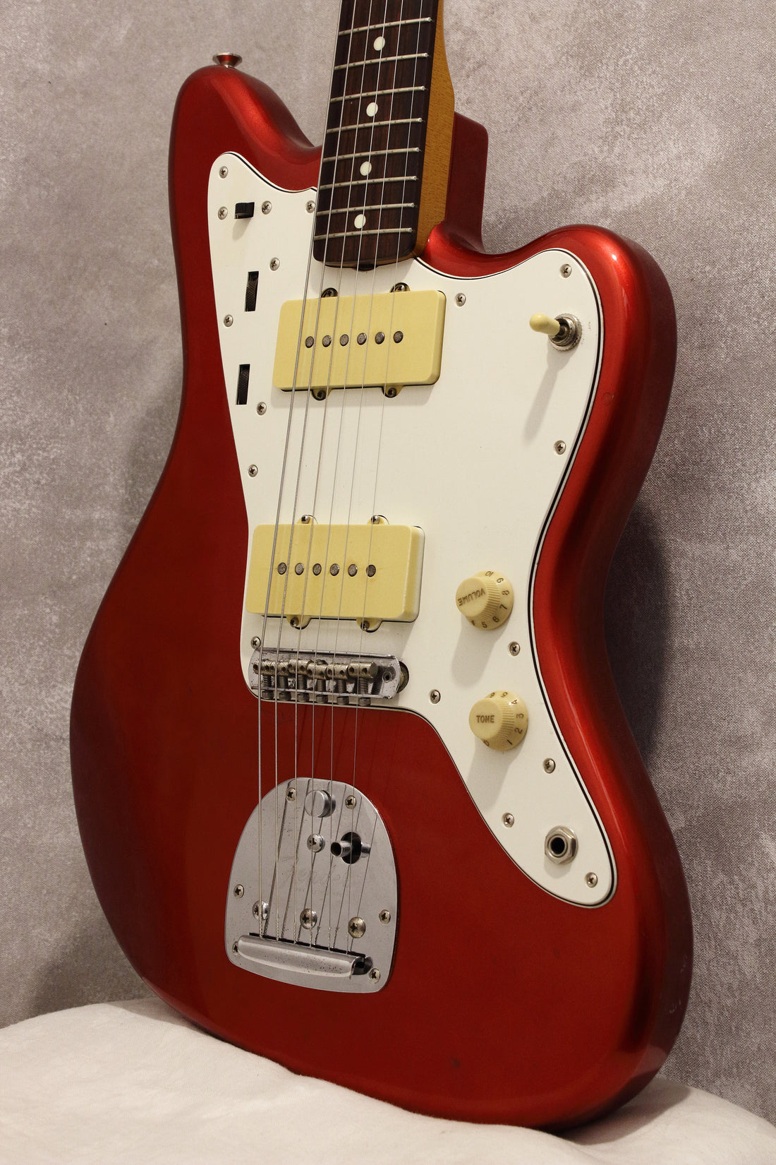 Fender Japan Jazzmaster JM66-80 Candy Apple Red 1996