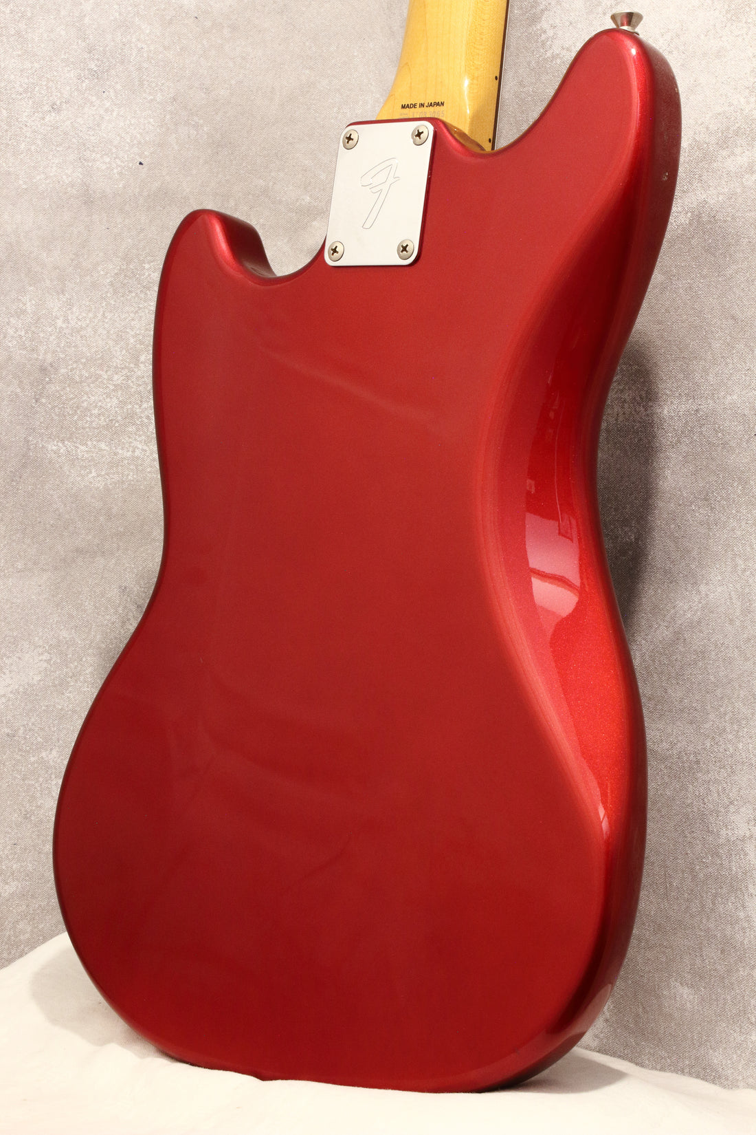 Fender Japan '69 Mustang MG69 Candy Apple Red 2010