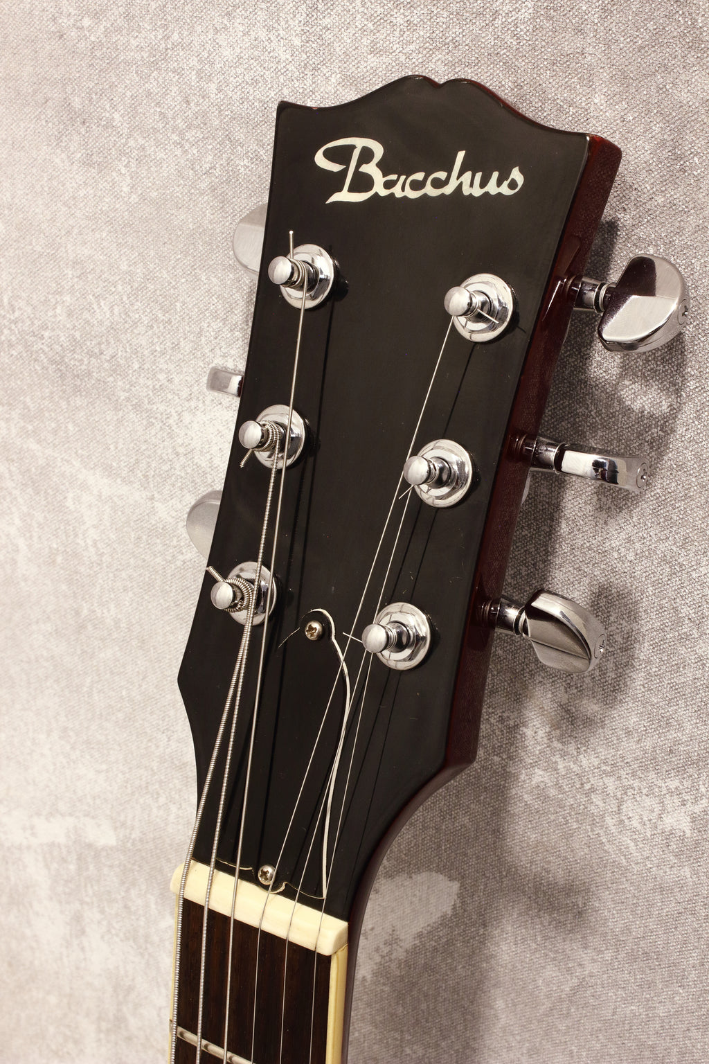 Bacchus BLS-120 Cherry Sunburst 1995