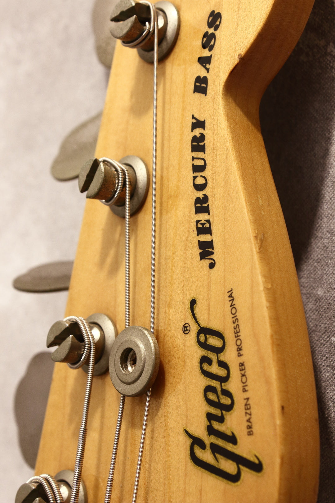 Greco PB580 Mercury Bass Sunburst 1977