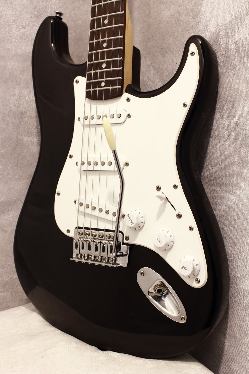 Squier Bullet Strat Black 2010