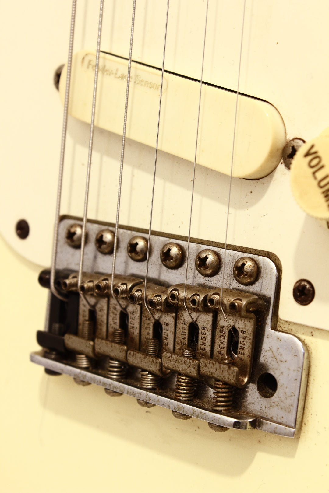 Fender Japan '57 Stratocaster ST57-95LS Vintage White 1994