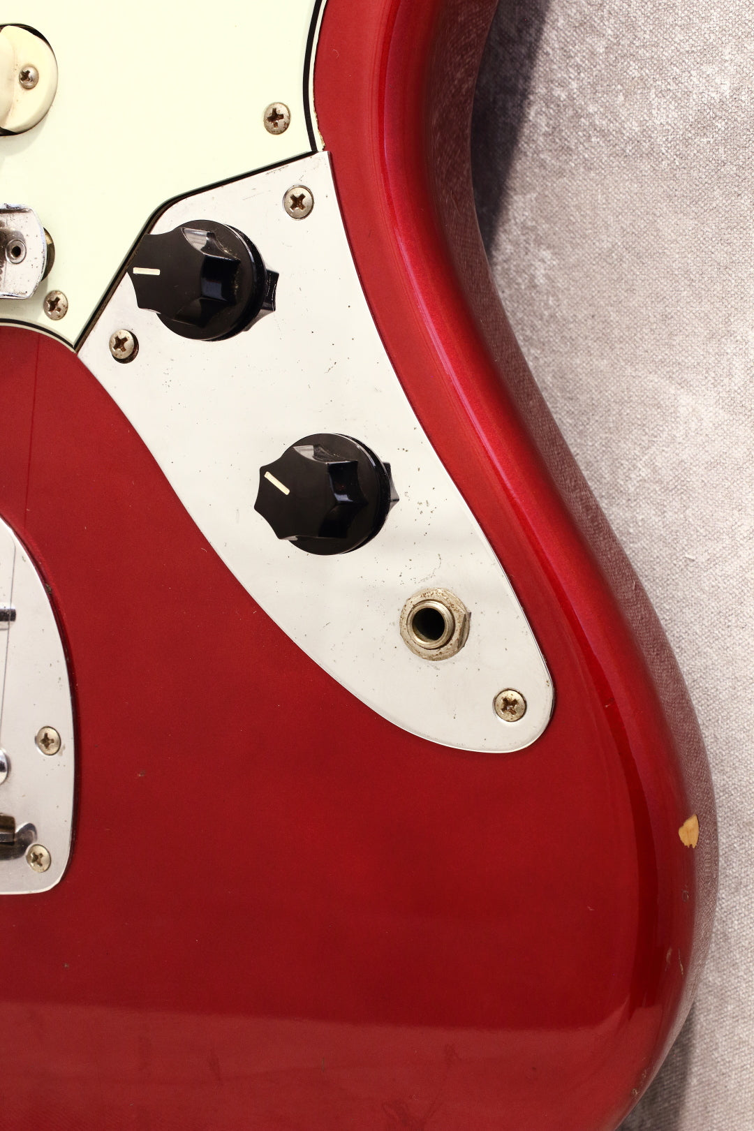 Fender Japan Jaguar JG66-85 Candy Apple Red 2000