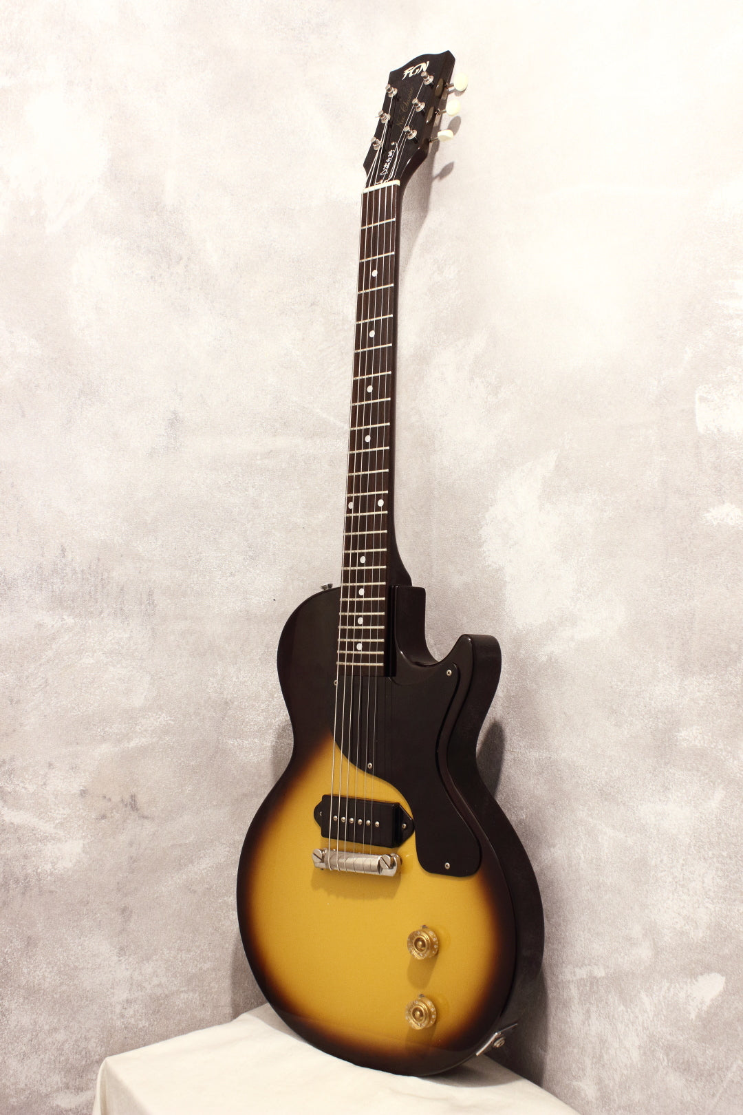 FGN Neo Classic NCLJ-10R Sunburst 2010