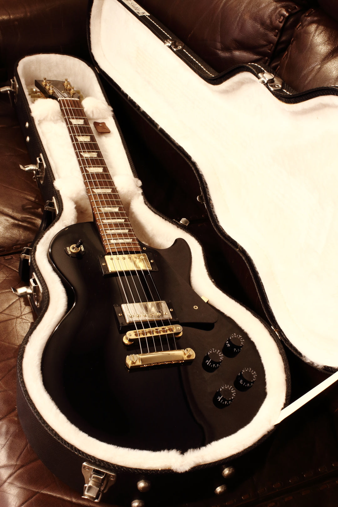 Gibson Les Paul Studio Ebony 2011