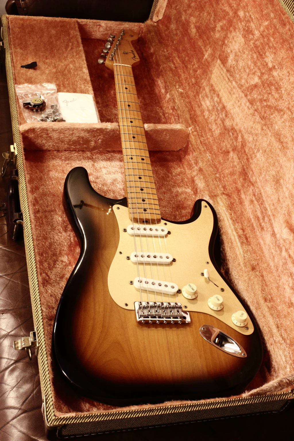 Fender American Vintage '57 Stratocaster Sunburst 1990