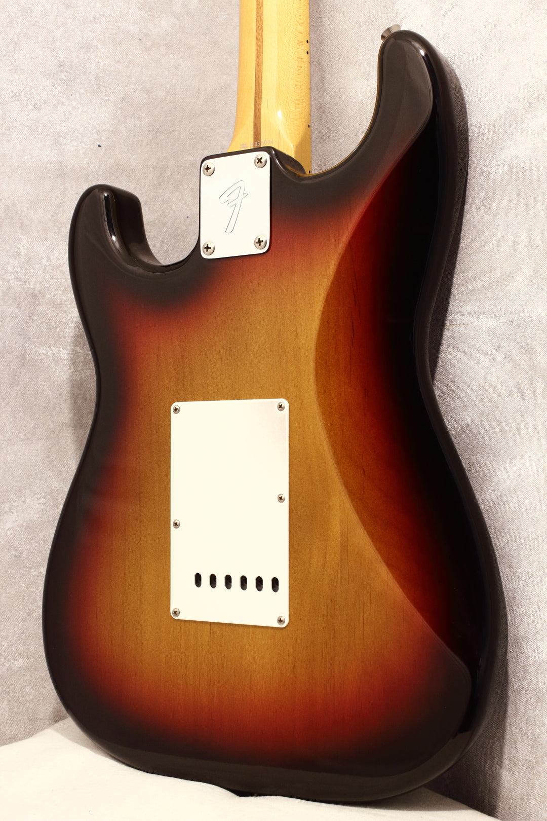 Fender Japan '58 Stratocaster ST58-70TX Sunburst 2004 – Topshelf ...