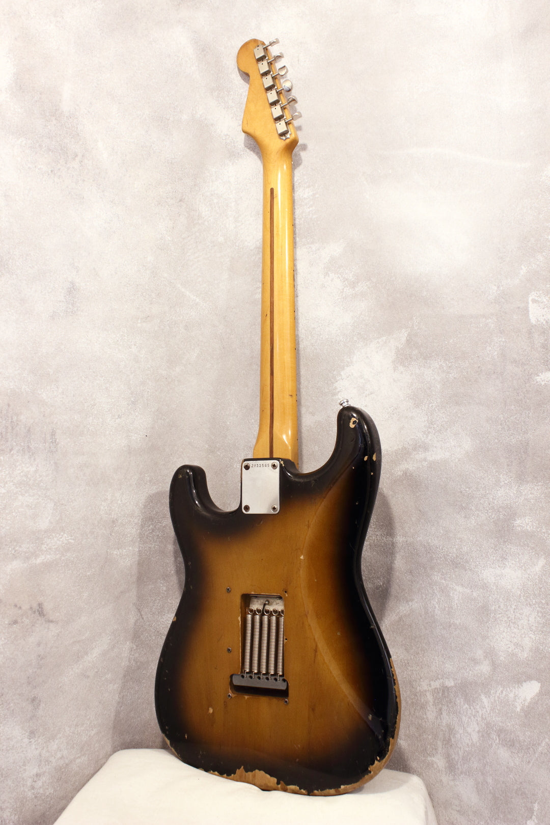 Fender Japan '57 Stratocaster ST57-85 Sunburst JV Serial 1982