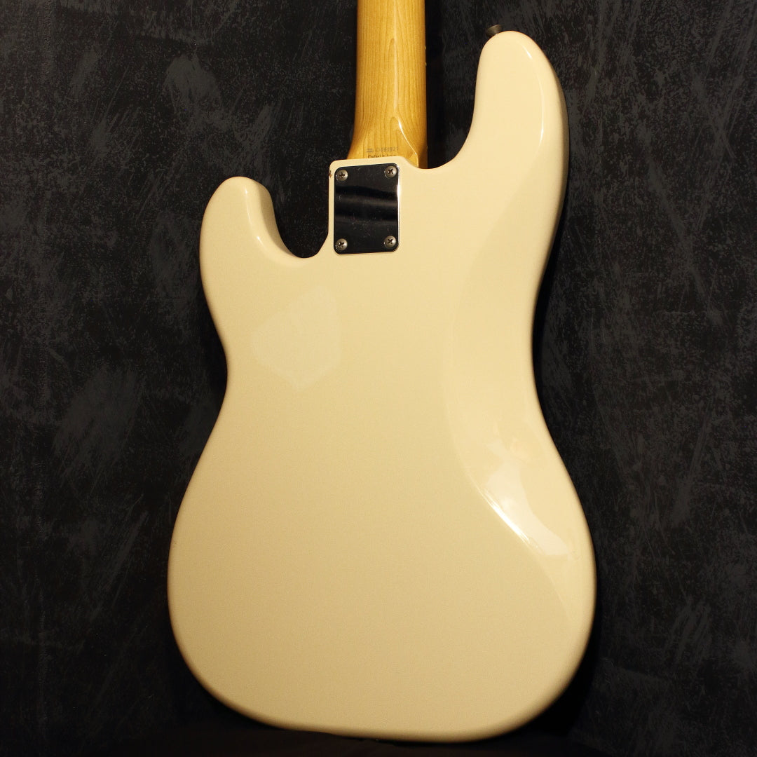 Fender Japan '70 Precision Bass PB70-70US Olympic White 1998