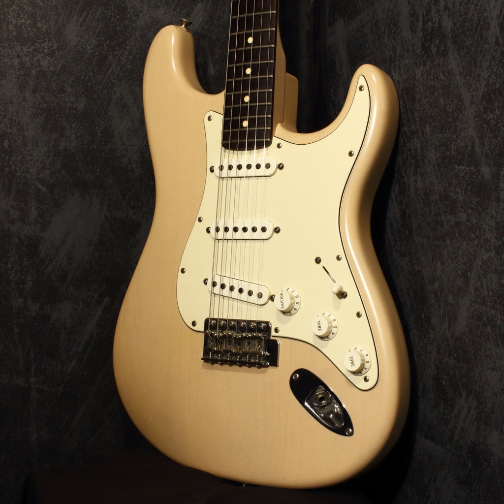 Fender Highway One Stratocaster Honey Blonde 2008 – Topshelf