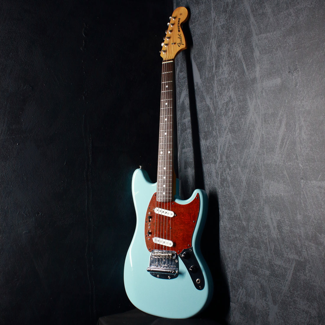 Fender Japan '69 Mustang MG69 Sonic Blue 2010
