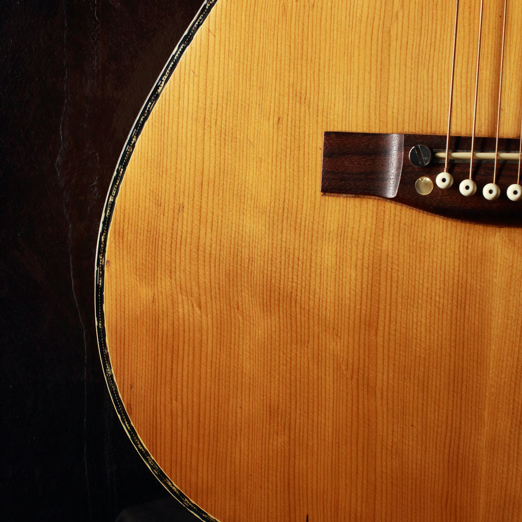 Kawai MF-300 Folk Size Acoustic Guitar