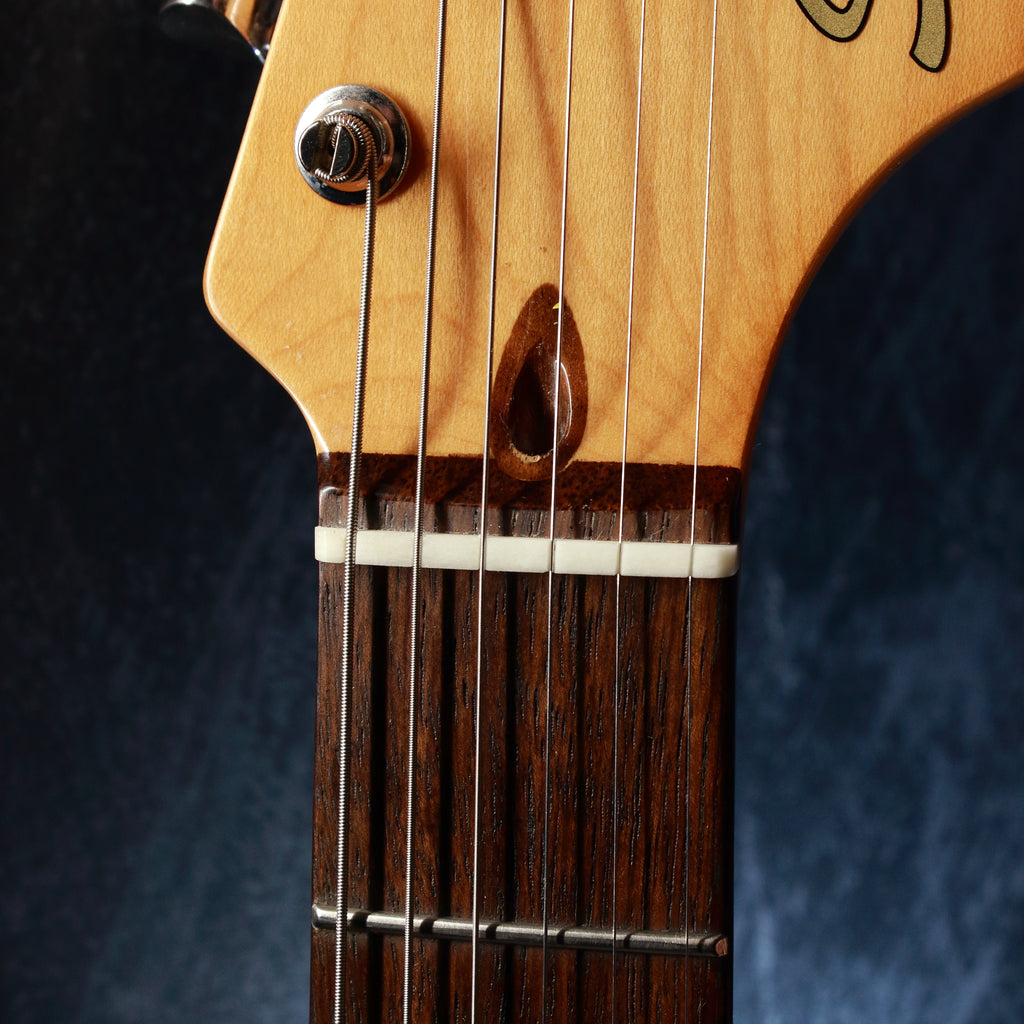 Squier Classic Vibe '60s Stratocaster Sunburst 2021