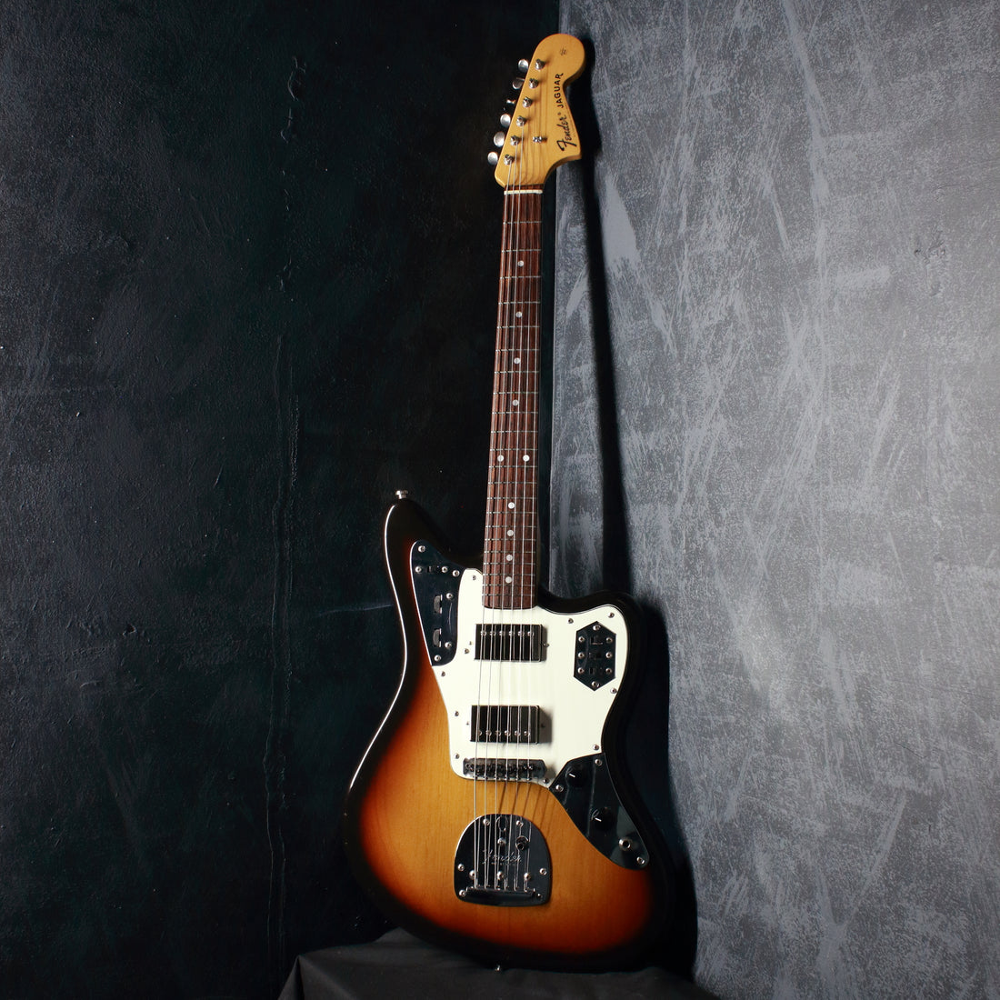 Fender Japan Jaguar JG66-85 Sunburst c2000