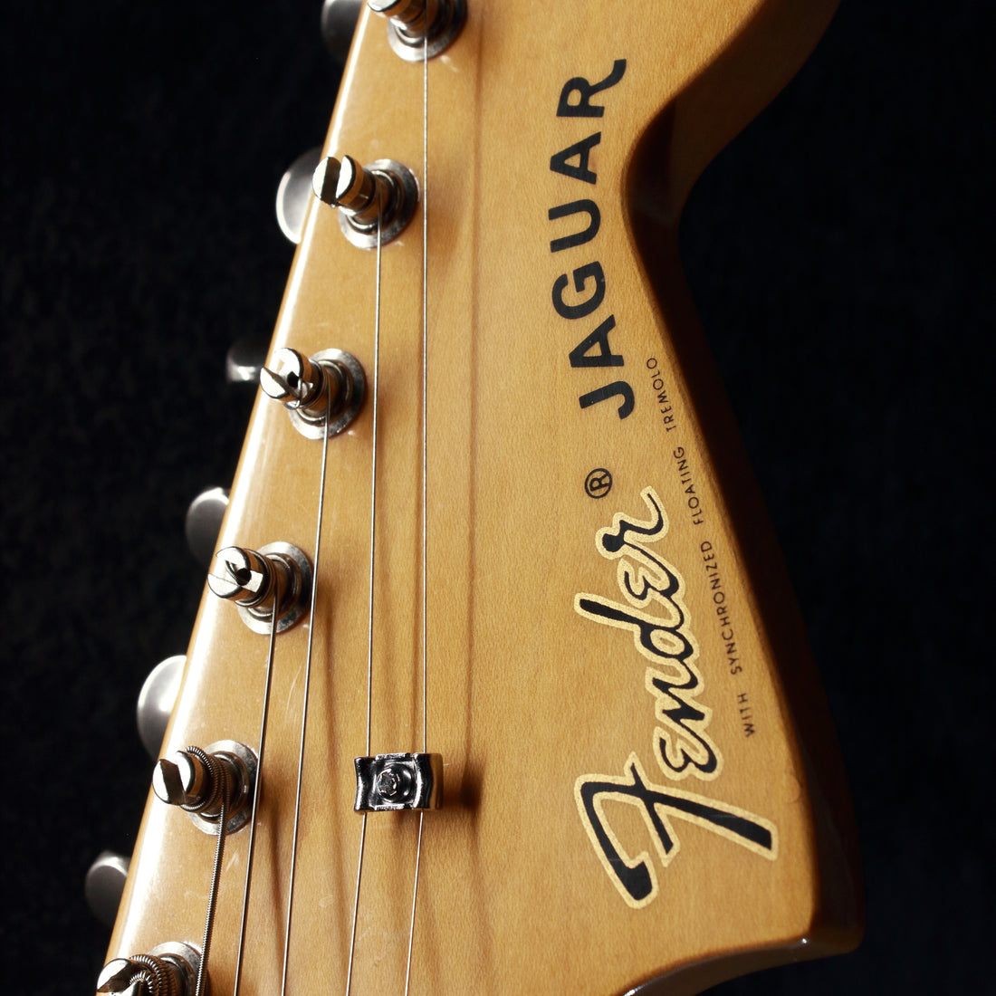 Fender Japan Jaguar JG66-85 Sunburst c2000