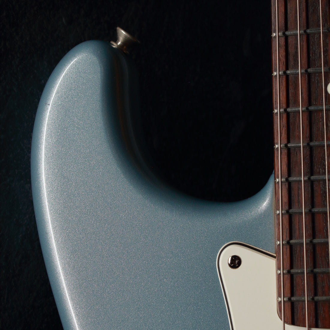 Fender Japan '62 Stratocaster ST62-55 Ice Blue Metallic 1986