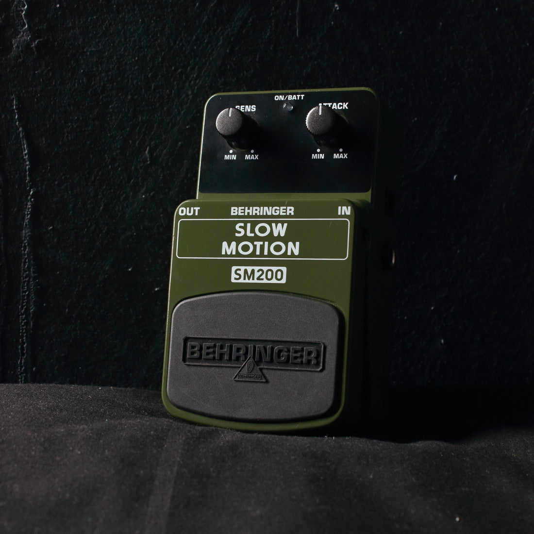 Behringer SM200 Slow Motion Pedal – Topshelf Instruments