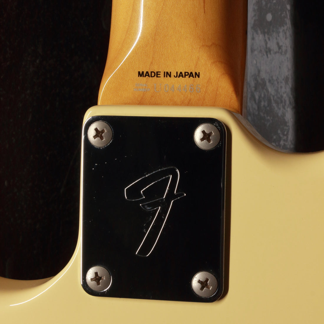 Fender Japan '69 Mustang MG69 Vintage White 2010