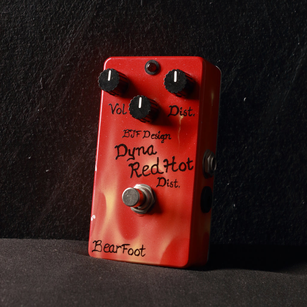 Bearfoot FX Dyna Red Hot Distortion Pedal