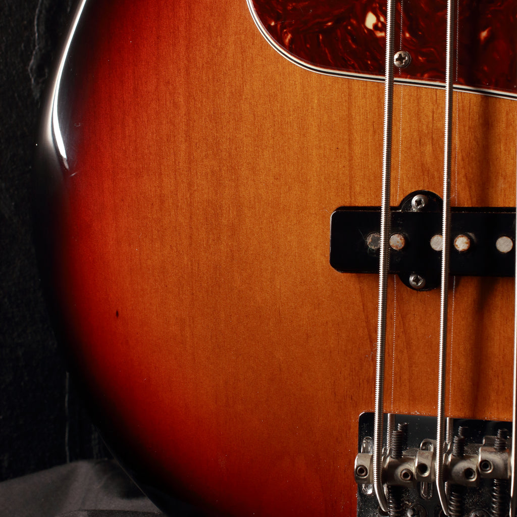 Fender American Standard Jazz Bass Sunburst 2013