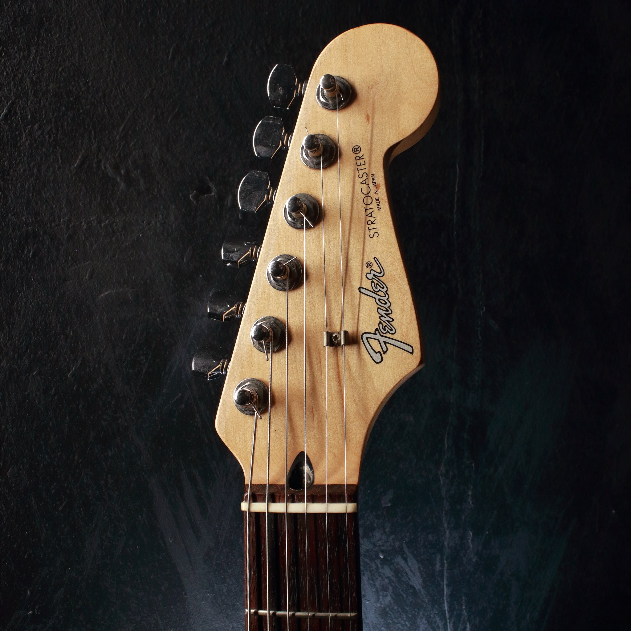 Fender Japan Standard Stratocaster ST43 Lake Placid Blue 2000 ...