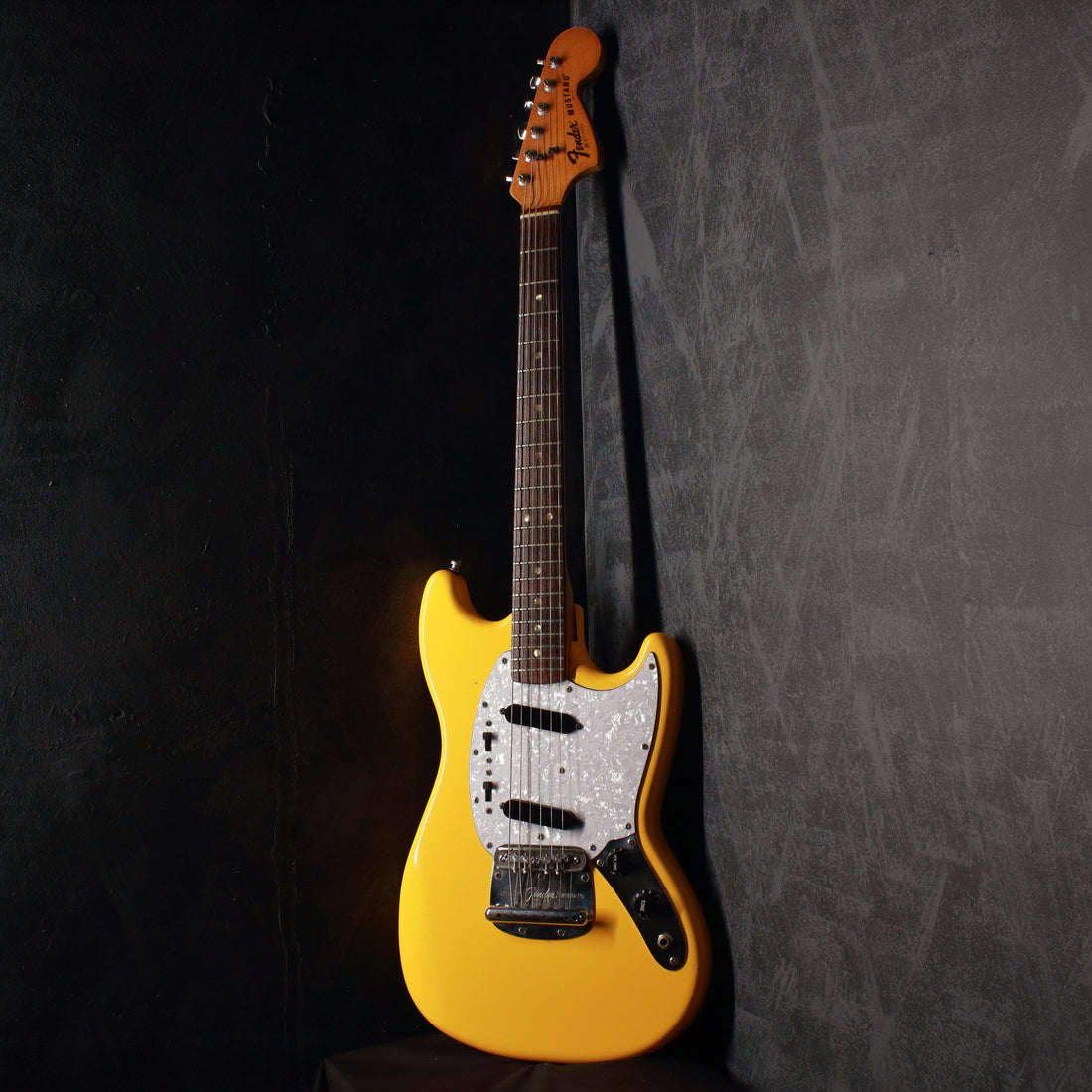 Fender Mustang Rebel Yellow 1978