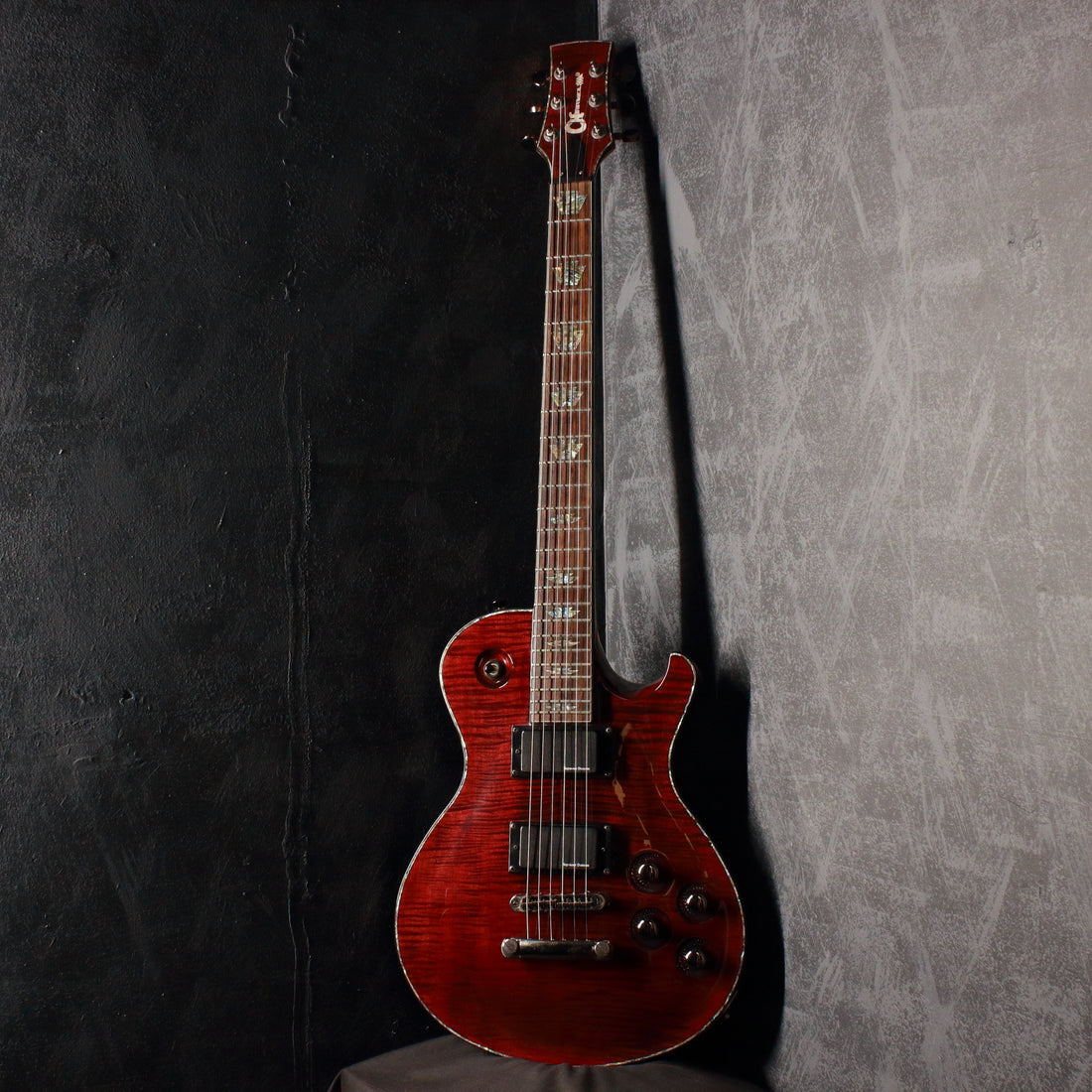 Charvel Desolation DS-1 ST Transparent Red 2011