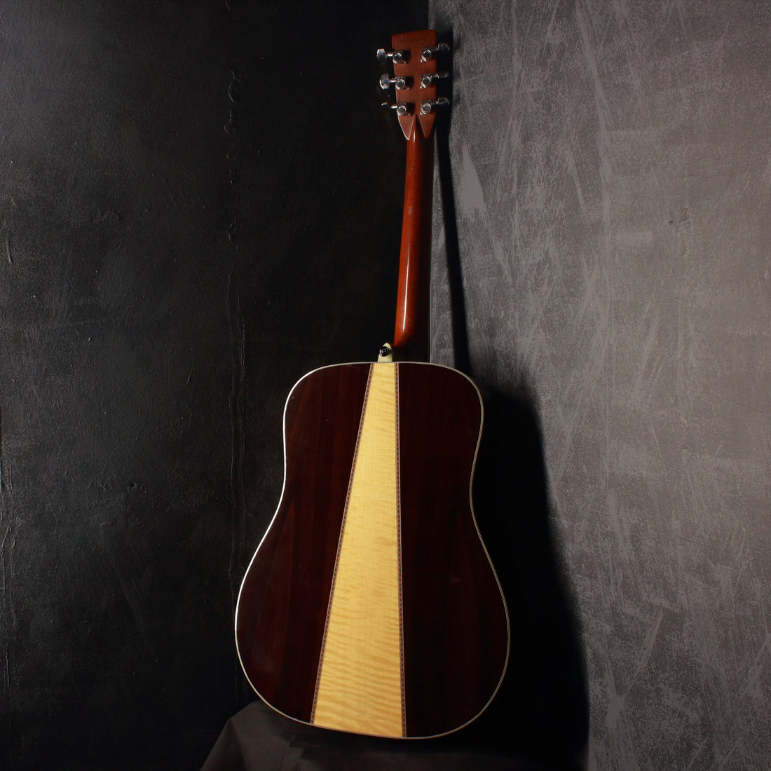 Morris W-50 Dreadnought Acoustic 1978