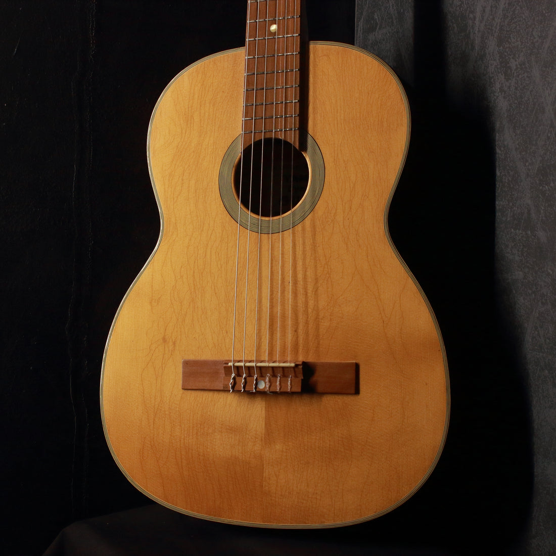Yamaha Dynamic Guitar No.2 Classical Acoustic c1960