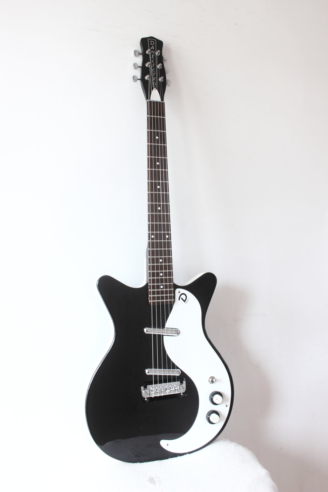 Danelectro '59M-NOS+ Black 2015