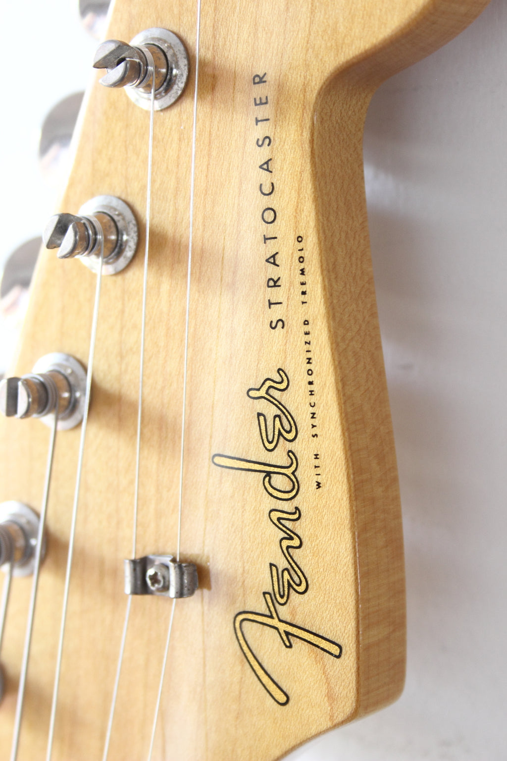 Fender Japan '62 Reissue Stratocaster Shell Pink ST62 2013
