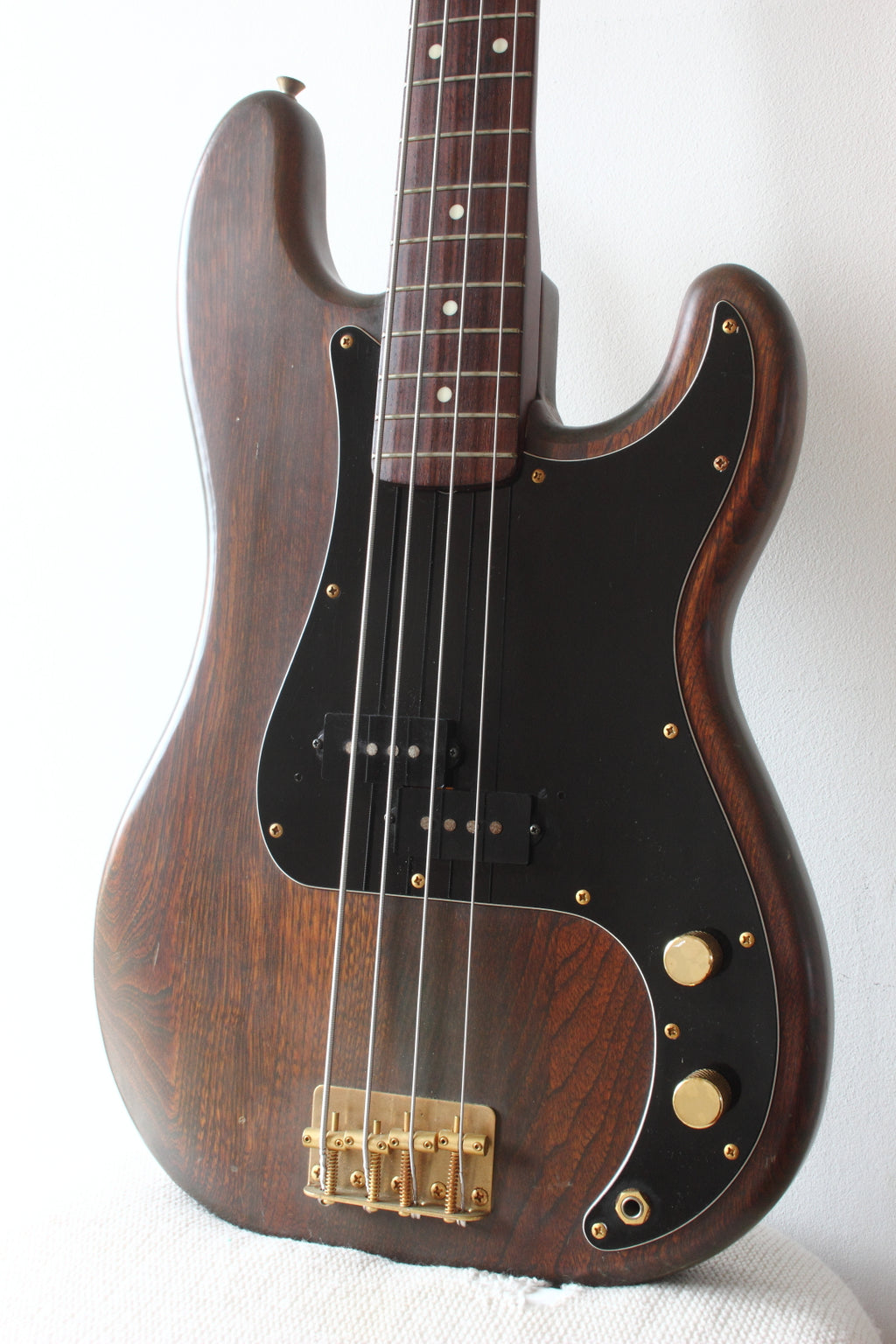 Fender '62 Reissue Precision Bass PB62-115WAL Walnut Stain 1990-91
