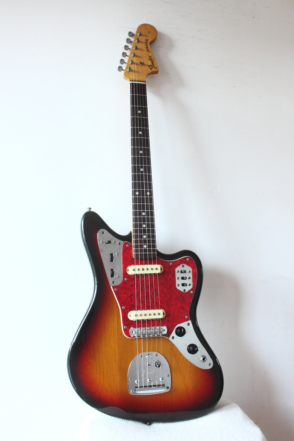 1997 Fender Japan JG66-85 '66 Reissue Jaguar w/Bridge