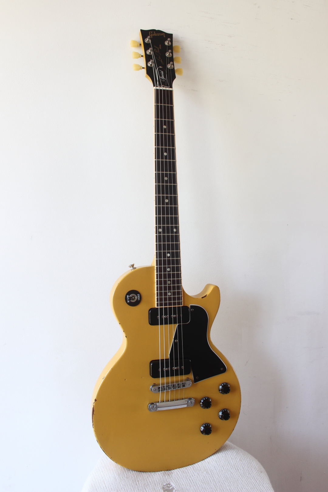 憧れ Paul Gibson／Les Special Yellow／2012年製 TV エレキギター