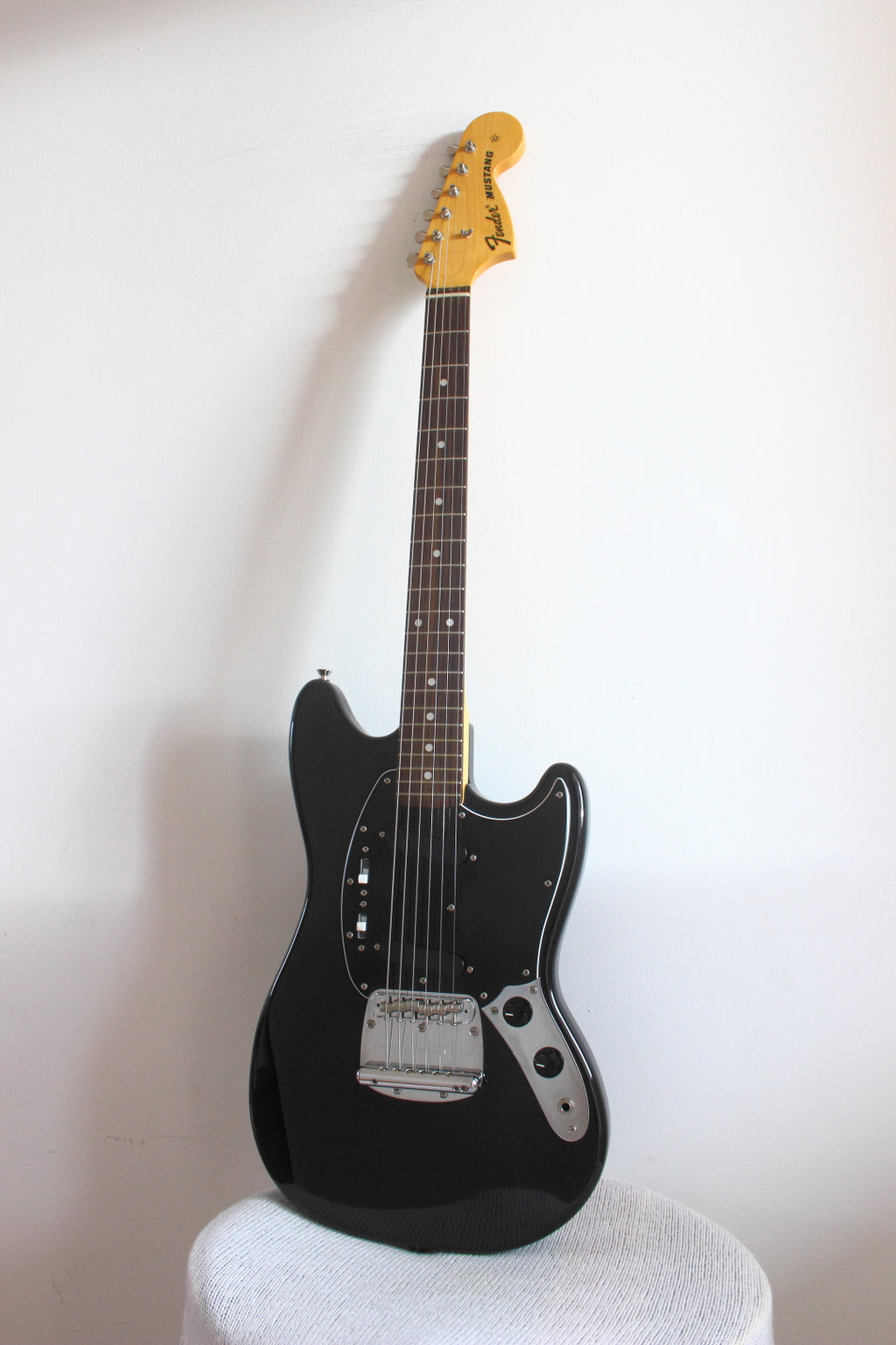 Fender Classic 70s Mustang Black 2015