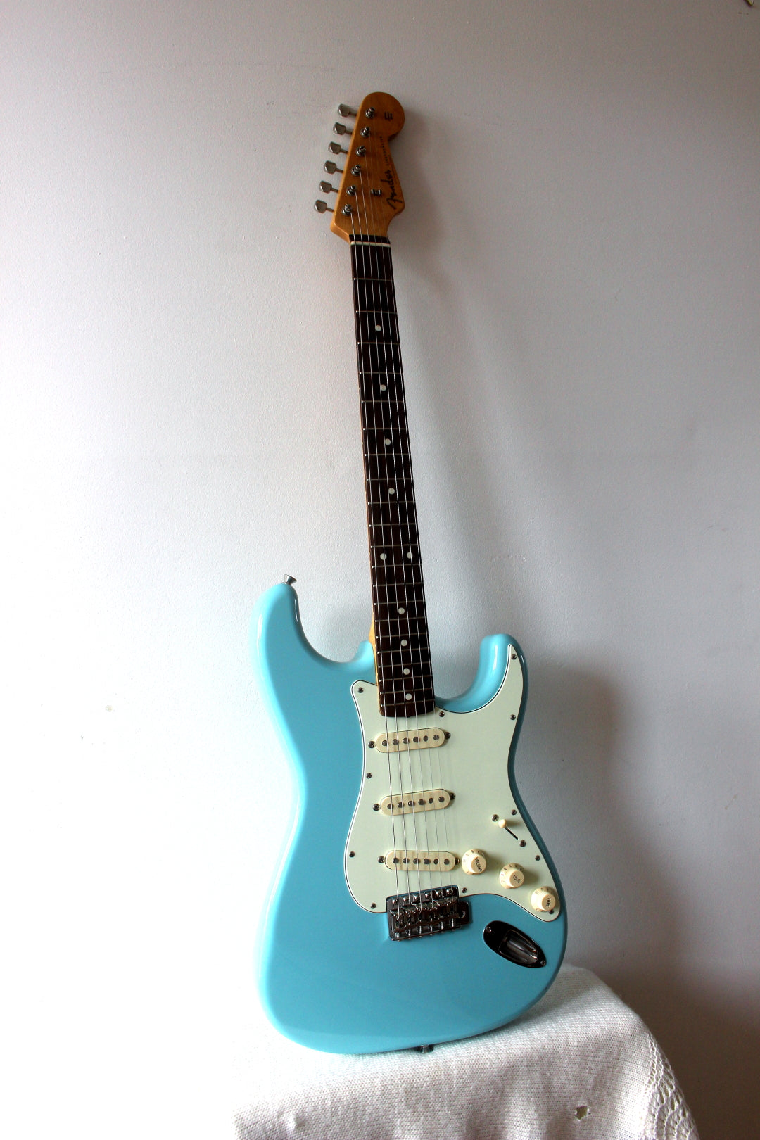 Used Fender Stratocaster '62 Reissue Sonic Blue