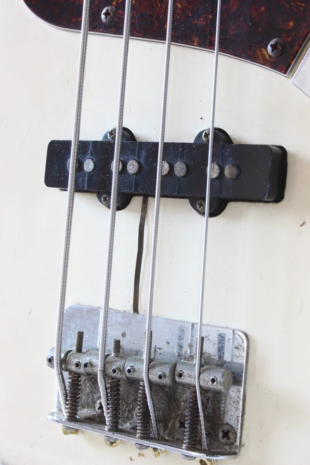 Squier MIJ Jazz Bass JV-Serial SJB-55 Vintage White 1984