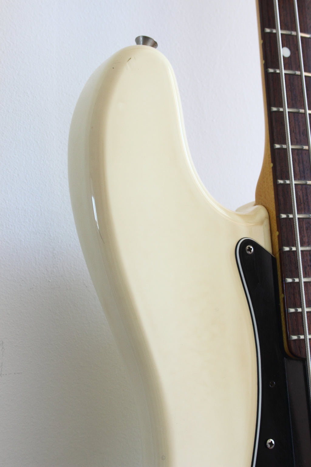 Fender '70 Reissue Precision Bass Olympic White 1999-02