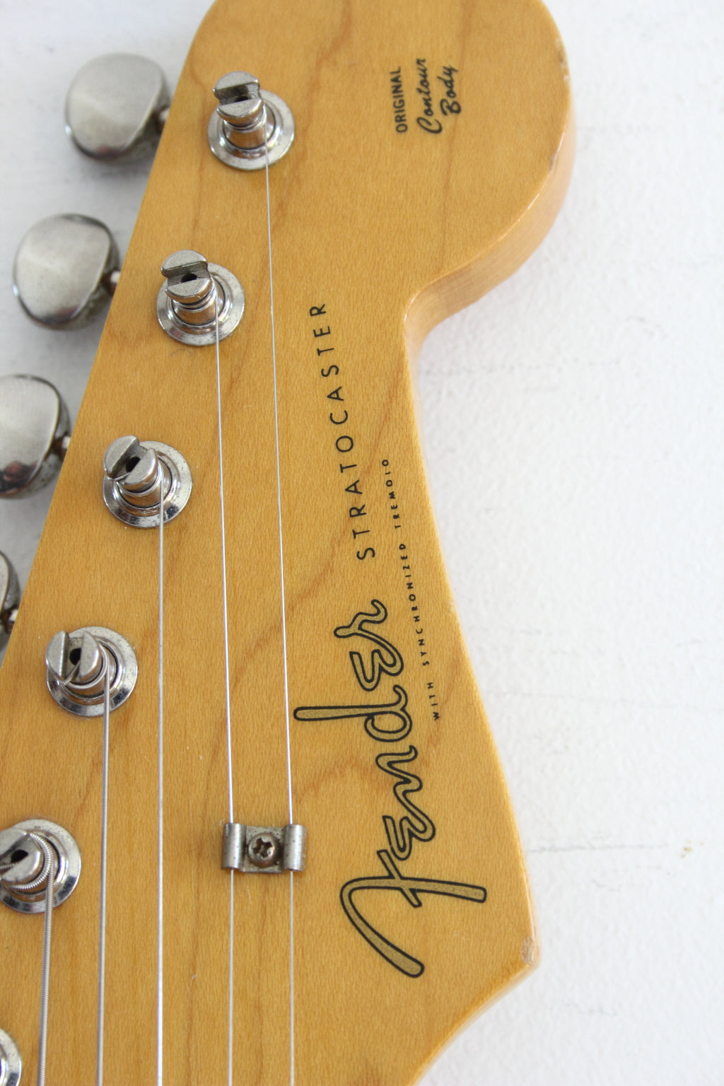 Fender '57 Reissue Stratocaster Vintage White ST57-70 1987