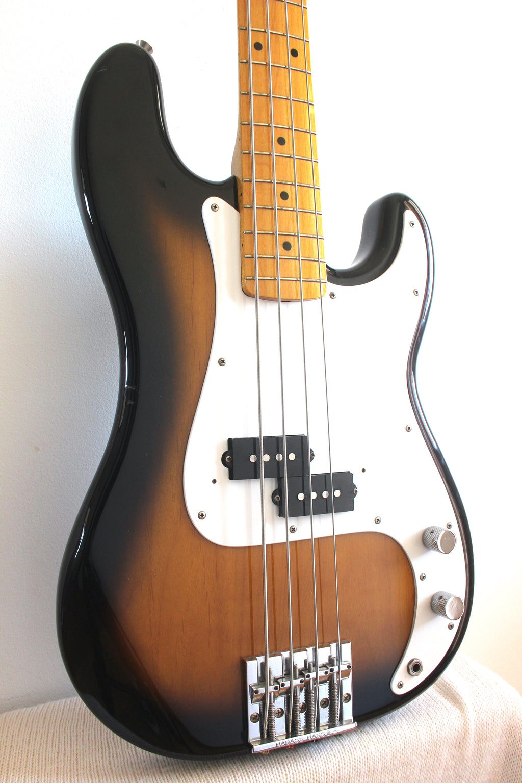 Used Fender Precision Bass '57 Reissue 2-Tone Sunburst