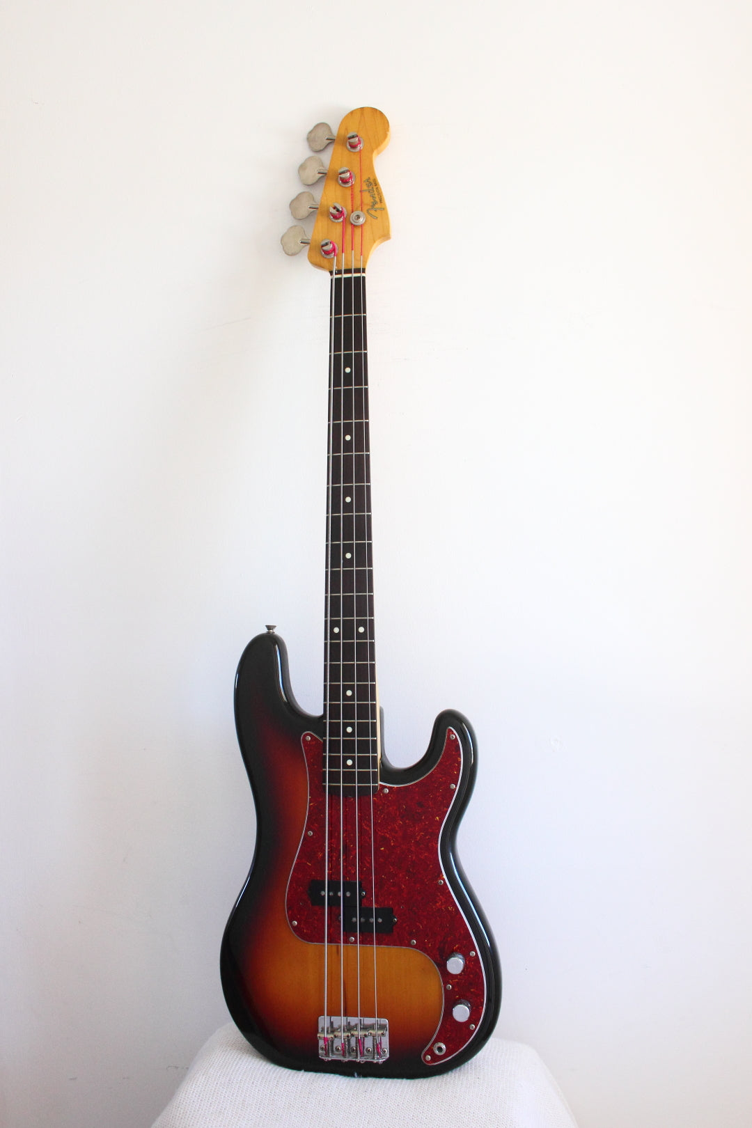 Fender '62 Reissue Precision Bass Sunburst 1989-90