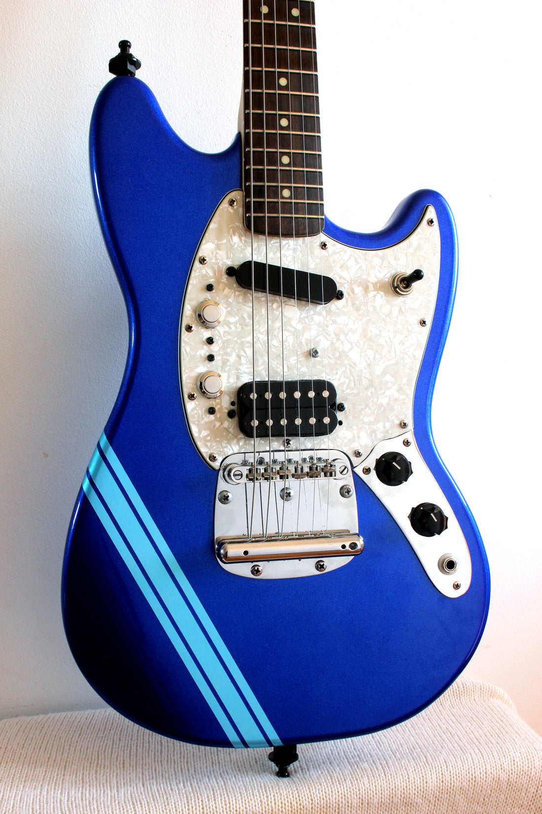 Used Squier Vintage Modified Mustang Competiton Blue Modded
