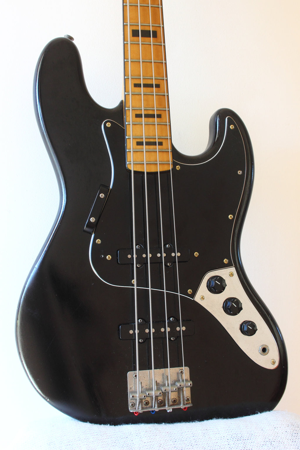 Greco JB500 J-Style Bass Satin Black 1981