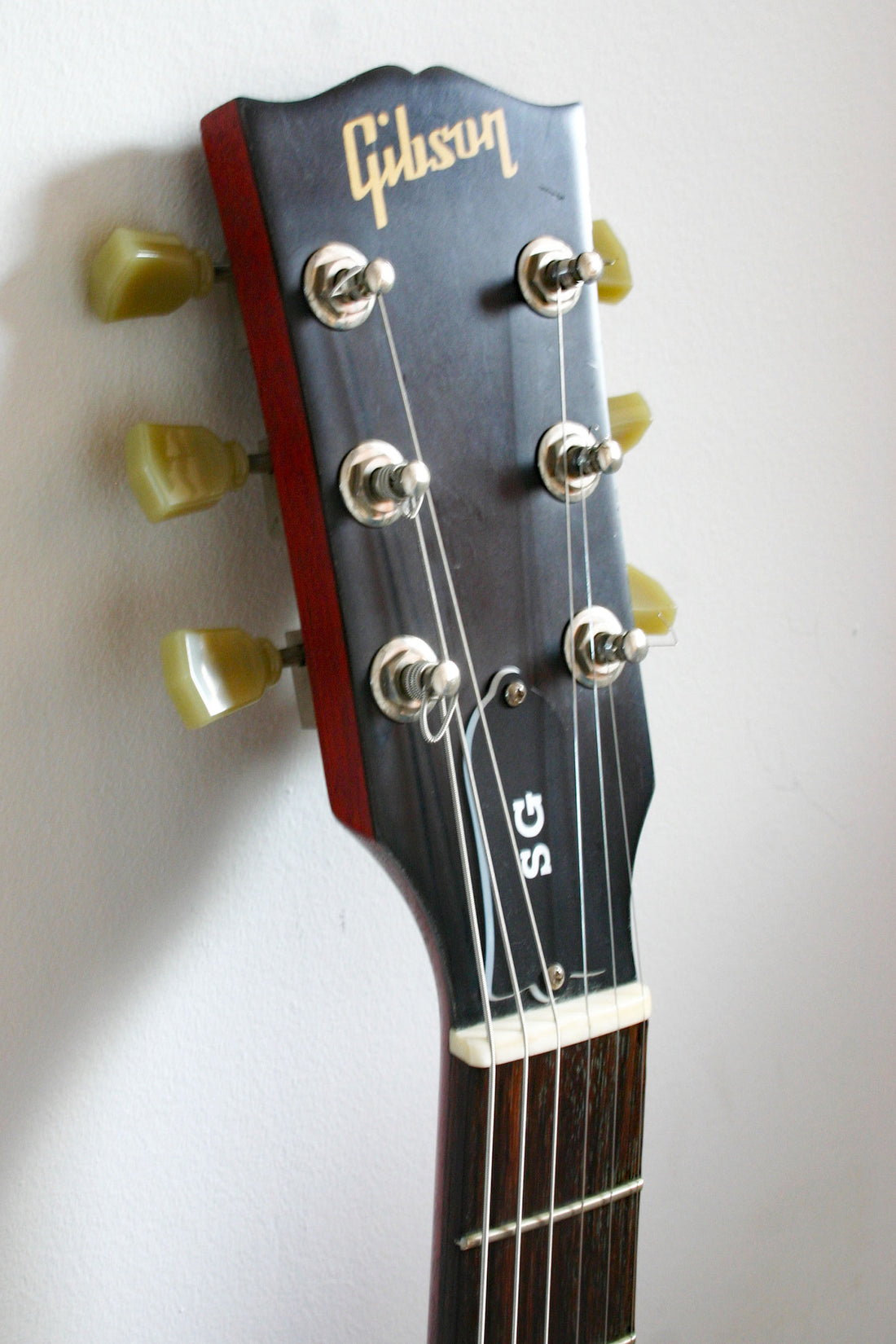 Used Gibson SG Special Faded Worn Cherry