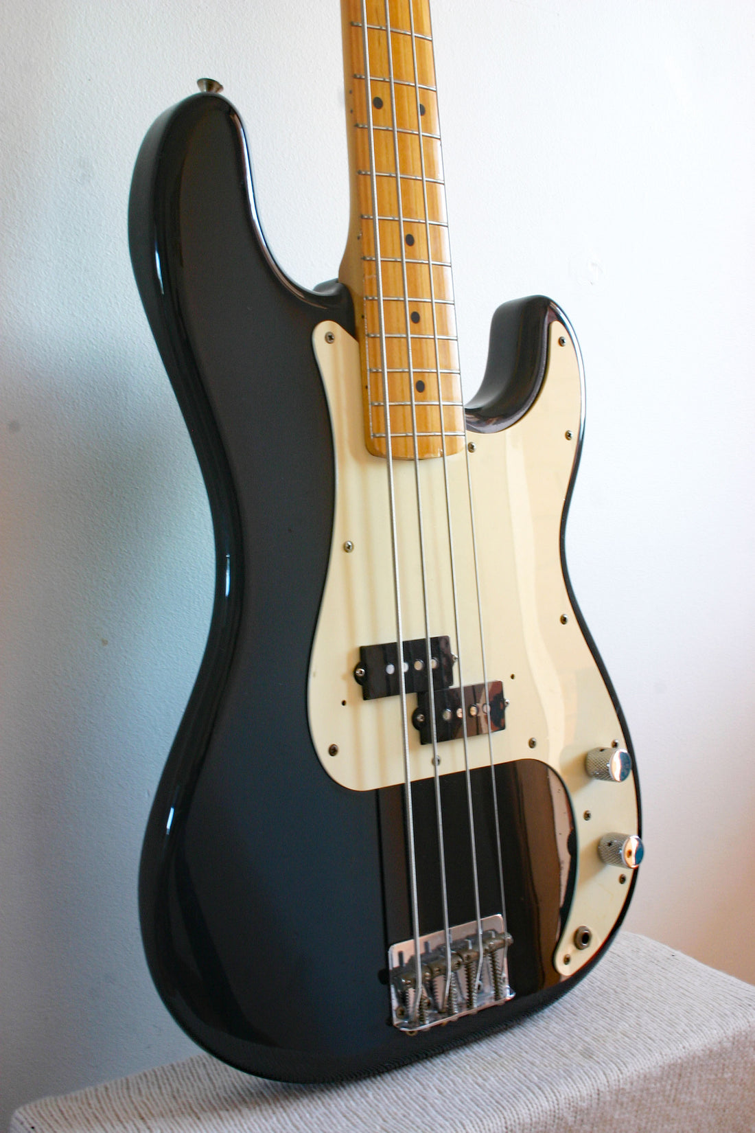 Used Fender Precision Bass '57 Reissue Black