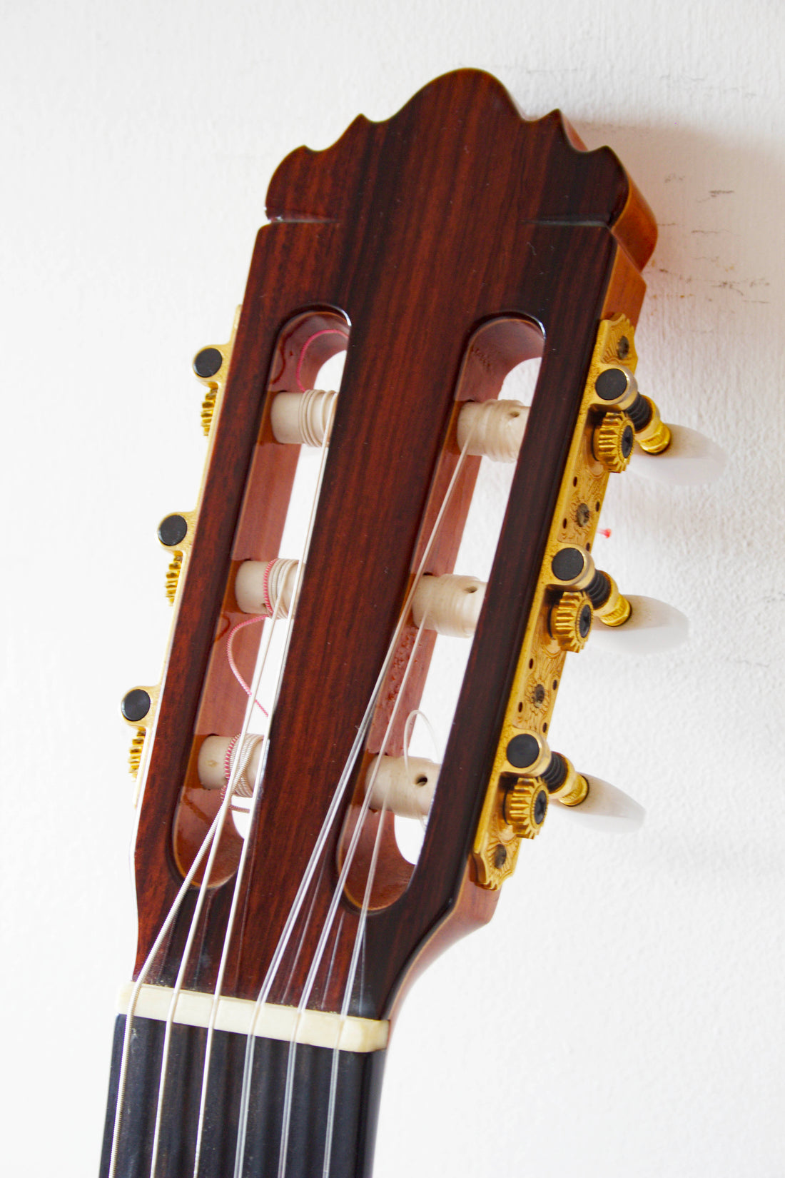 José Ramírez 2N-CWE Cutaway Nylon String Acoustic/Electric 2008