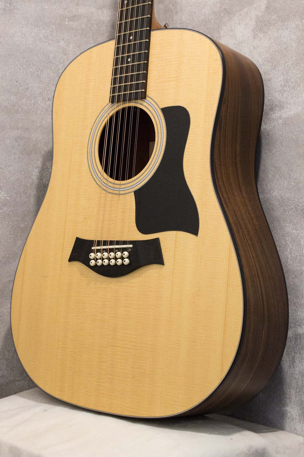 Taylor 150e 12-String Acoustic/Electric 2017