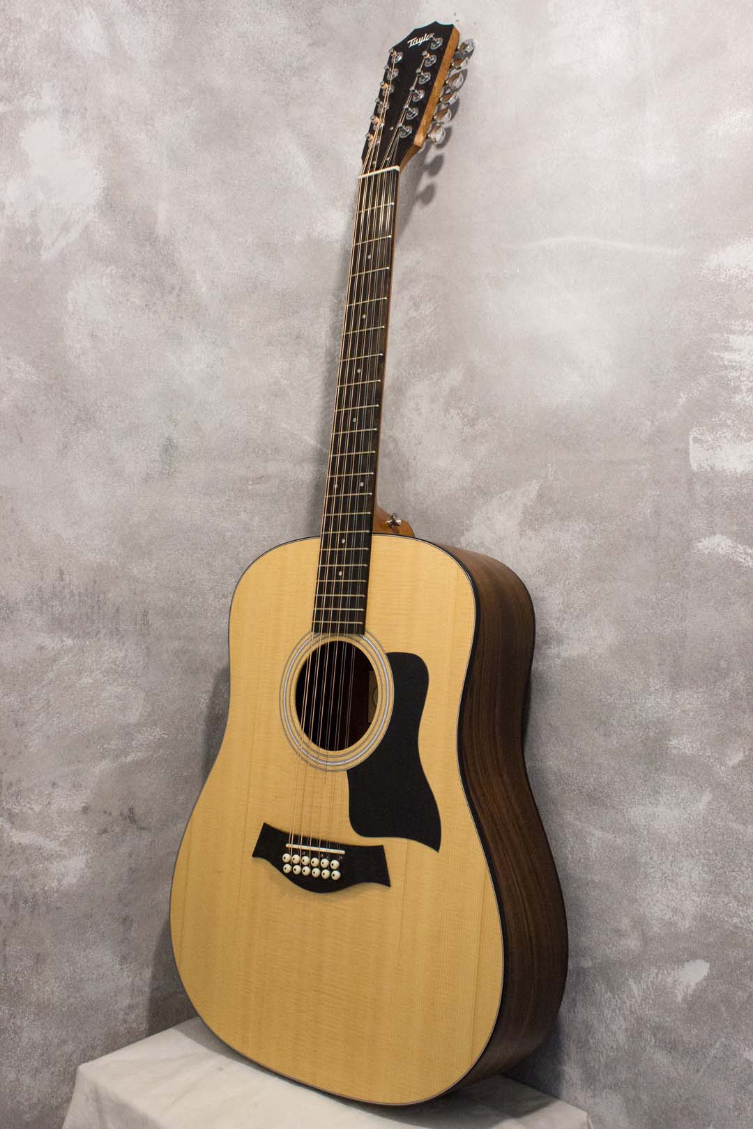 Taylor 150e 12-String Acoustic/Electric 2017